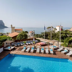 Best Western Plus La Rade Cassis