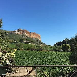 Appartement Cosy à 10 Mètres Du Port De, Cassis